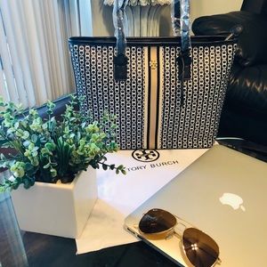 Médium Black Gemini Link Coated Canvas Tote